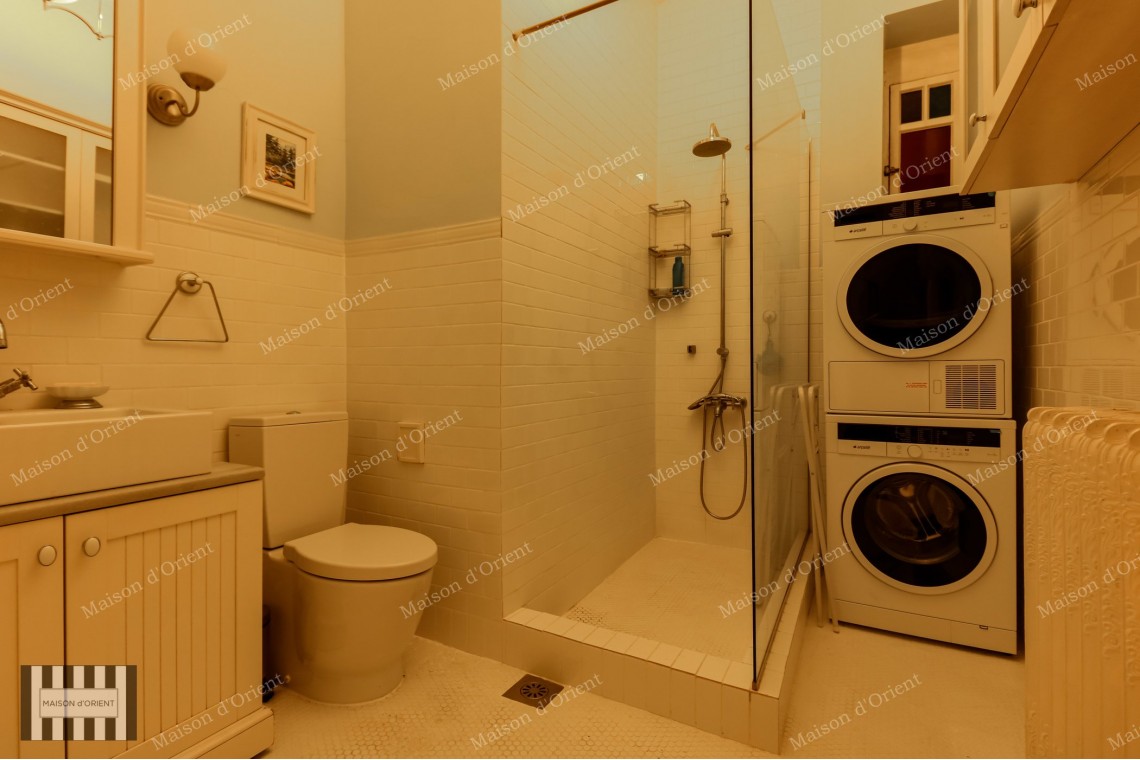  2+1 Flat with View in Historical Building in Galata