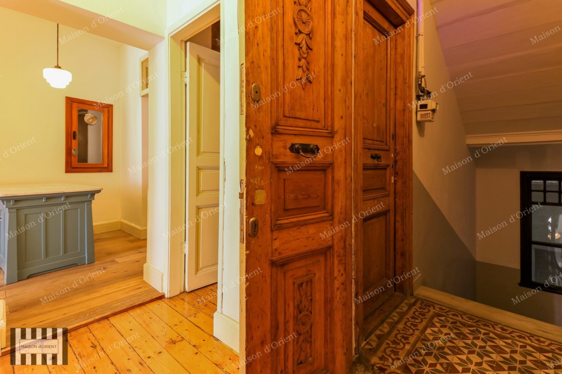  2+1 Flat with View in Historical Building in Galata