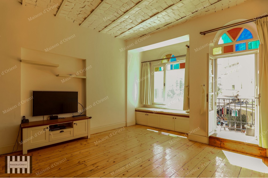  2+1 Flat with View in Historical Building in Galata