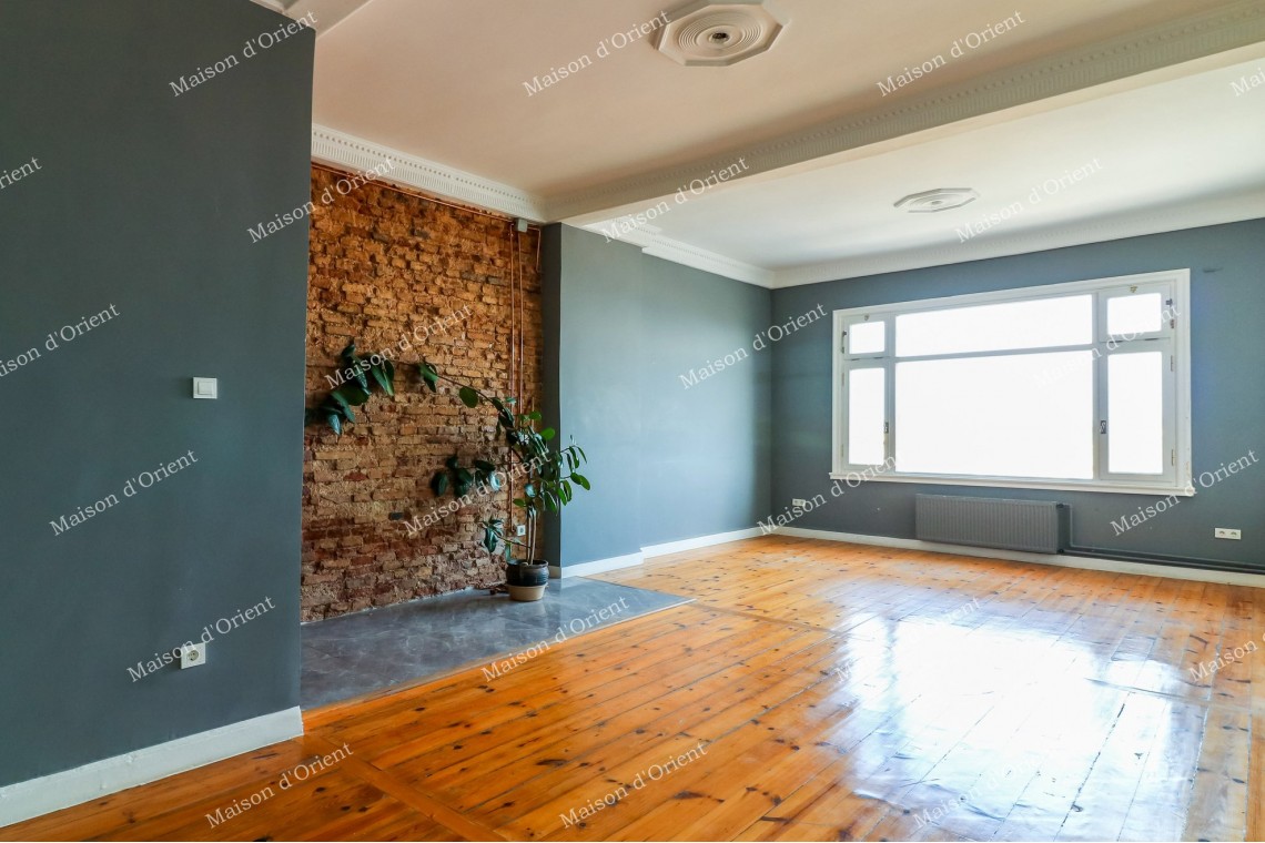 200sqm Flat with Bosphorus View for Sale on Istiklal Street