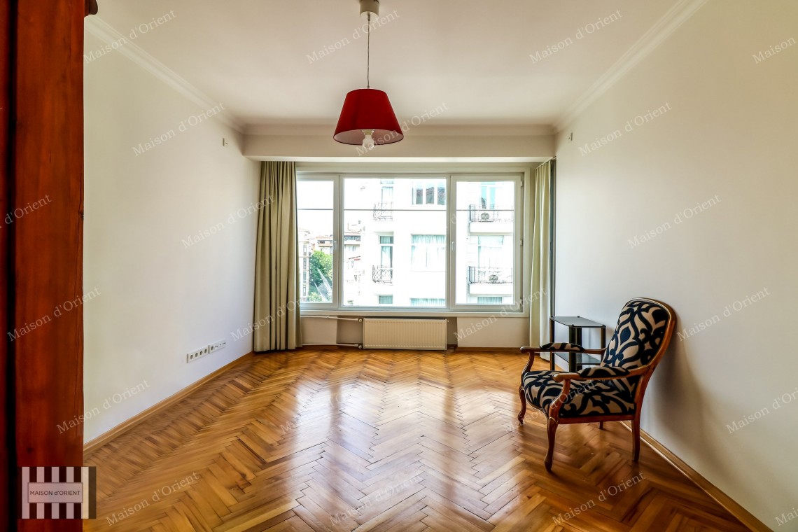 200sqm Furnished Flat with View for Rent in Cihangir