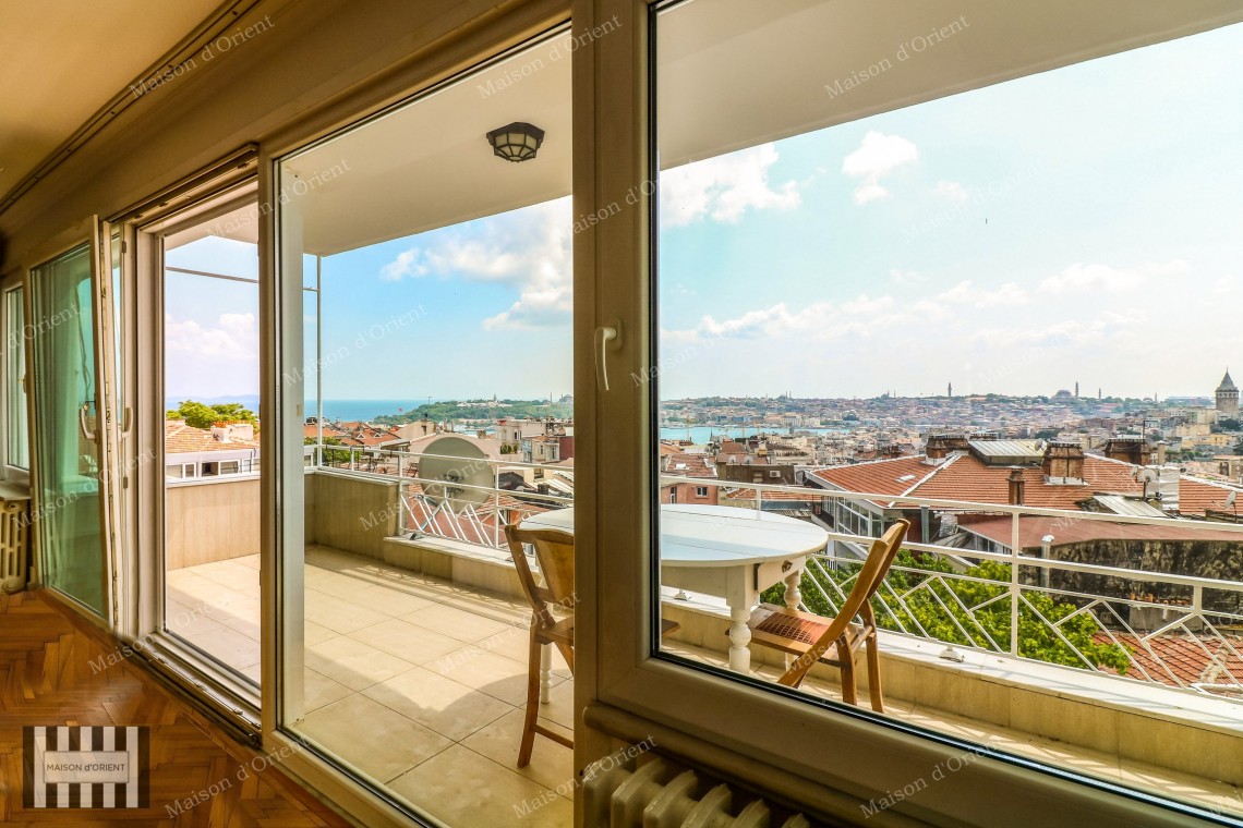 200sqm Furnished Flat with View for Rent in Cihangir