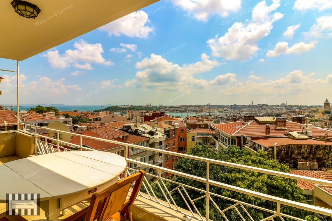 200sqm Furnished Flat with View for Rent in Cihangir