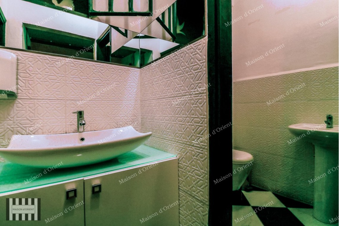 200sqm Office for Rent in Misir Apartment
