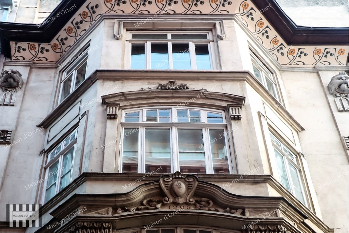 220sqm Historical Flat for Sale in Galatasaray