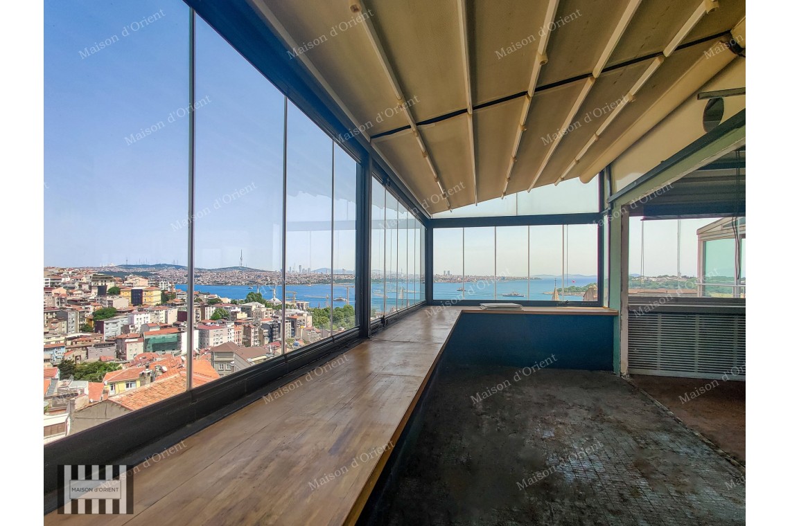 Rental Bar/Restaurant Close to Istiklal Street