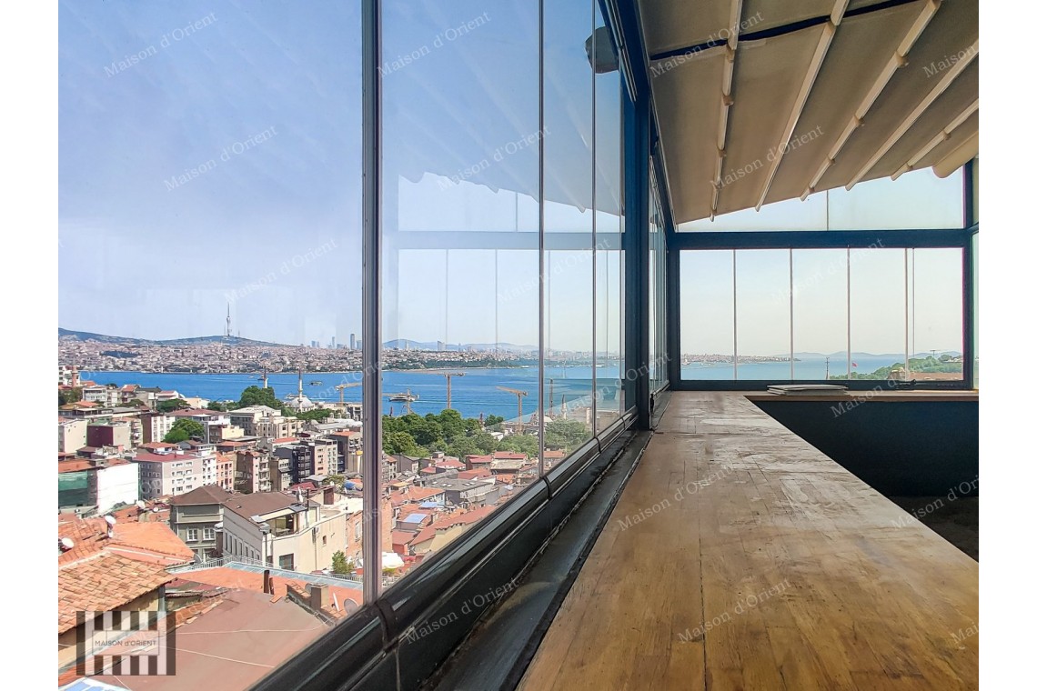 Rental Bar/Restaurant Close to Istiklal Street