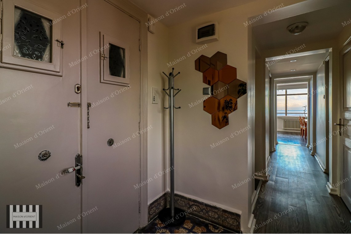 2+1 Flat for Rent with Terrace and Bosphorus View in Cihangir