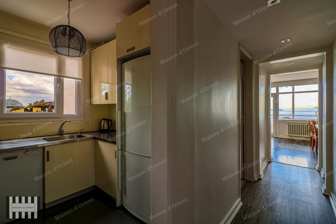 2+1 Flat for Rent with Terrace and Bosphorus View in Cihangir