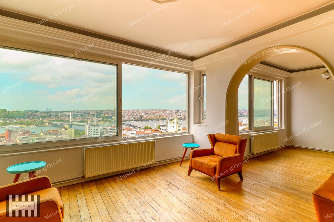 2+1 Duplex with Terrace for Rent in Galata