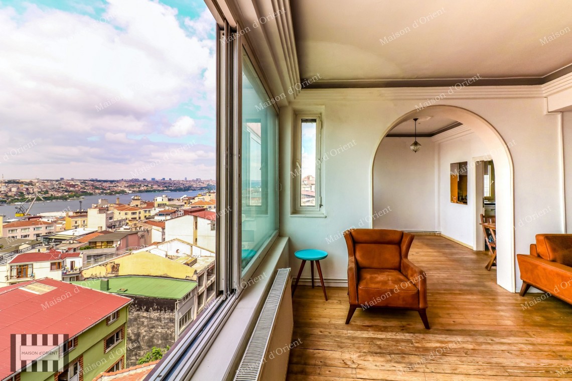 2+1 Duplex with Terrace for Rent in Galata