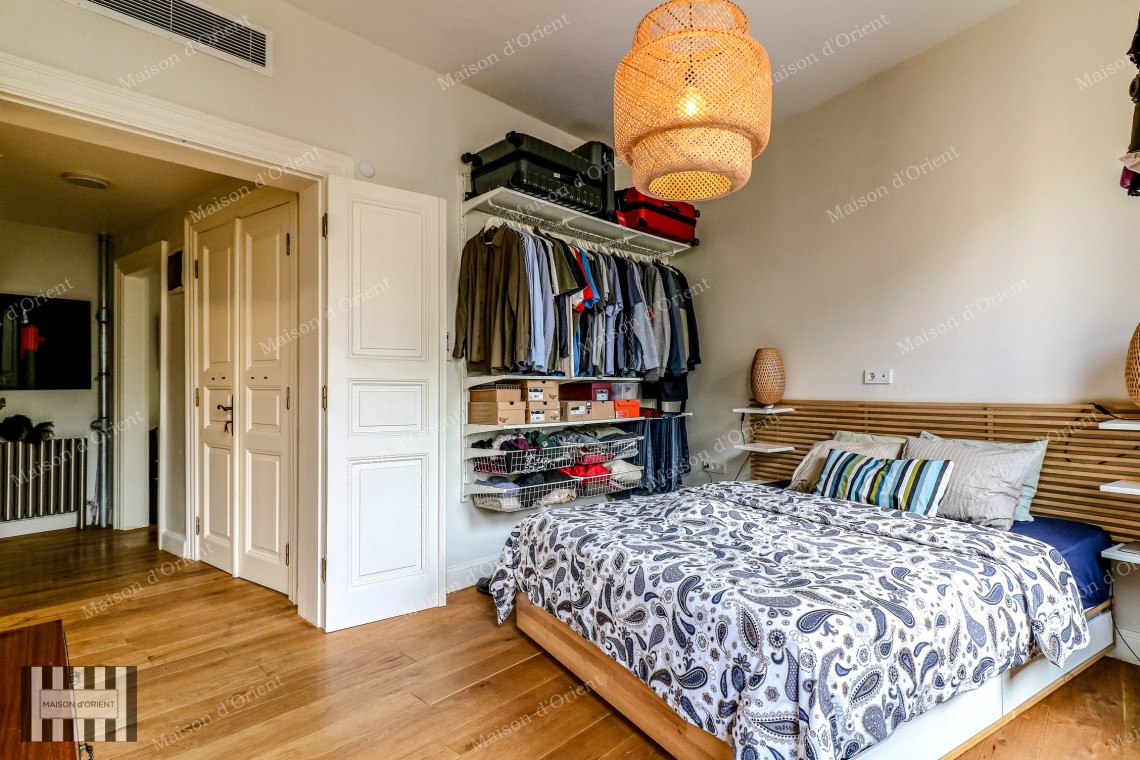 2+1 Rental Flat with Sarayburnu View in Galata