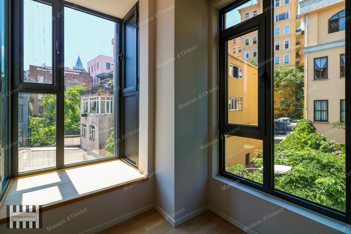 2+1 Flat for Sale with Bosphorus View in New Building, Galata