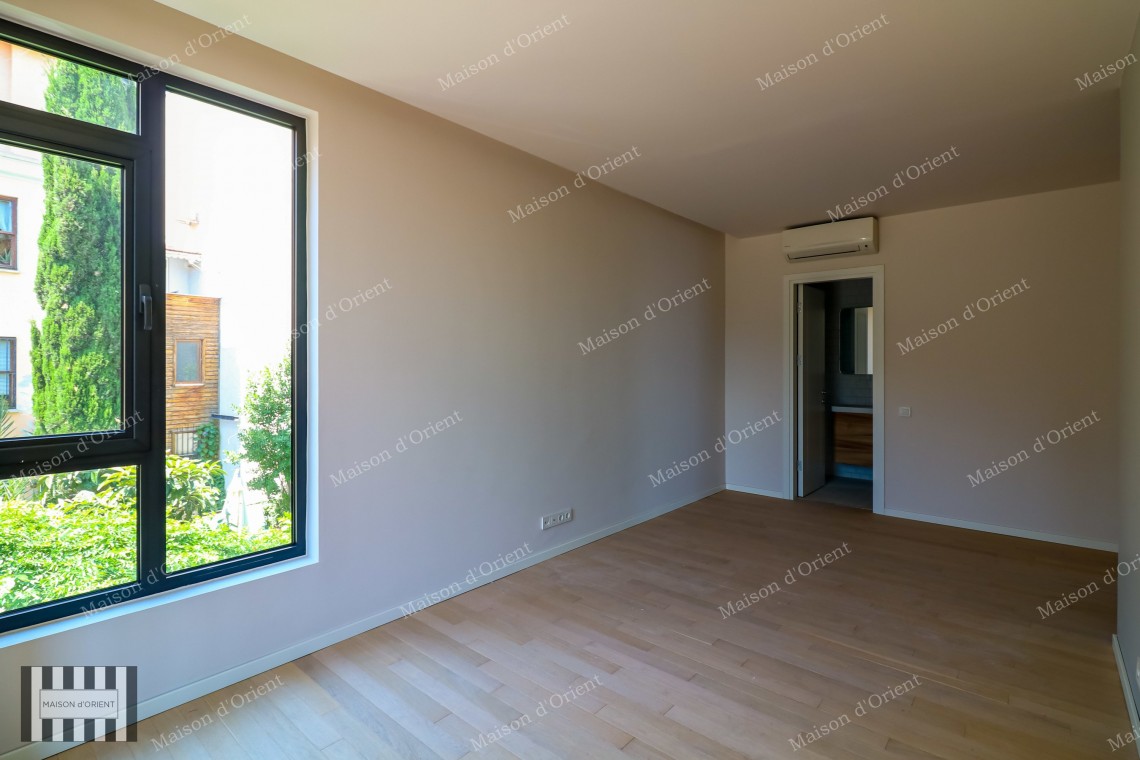 2+1 Flat for Sale with Bosphorus View in New Building, Galata