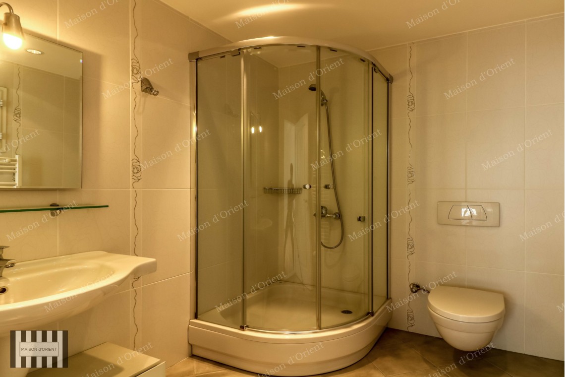 2+1 Rental Flat with Sarayburnu View in Cihangir Palace Building