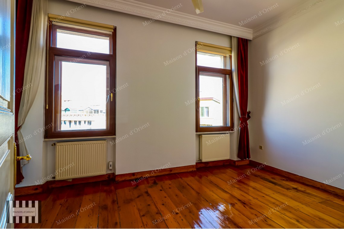 3+1 Aparment for Sale in Historical Pepo Building, Galata