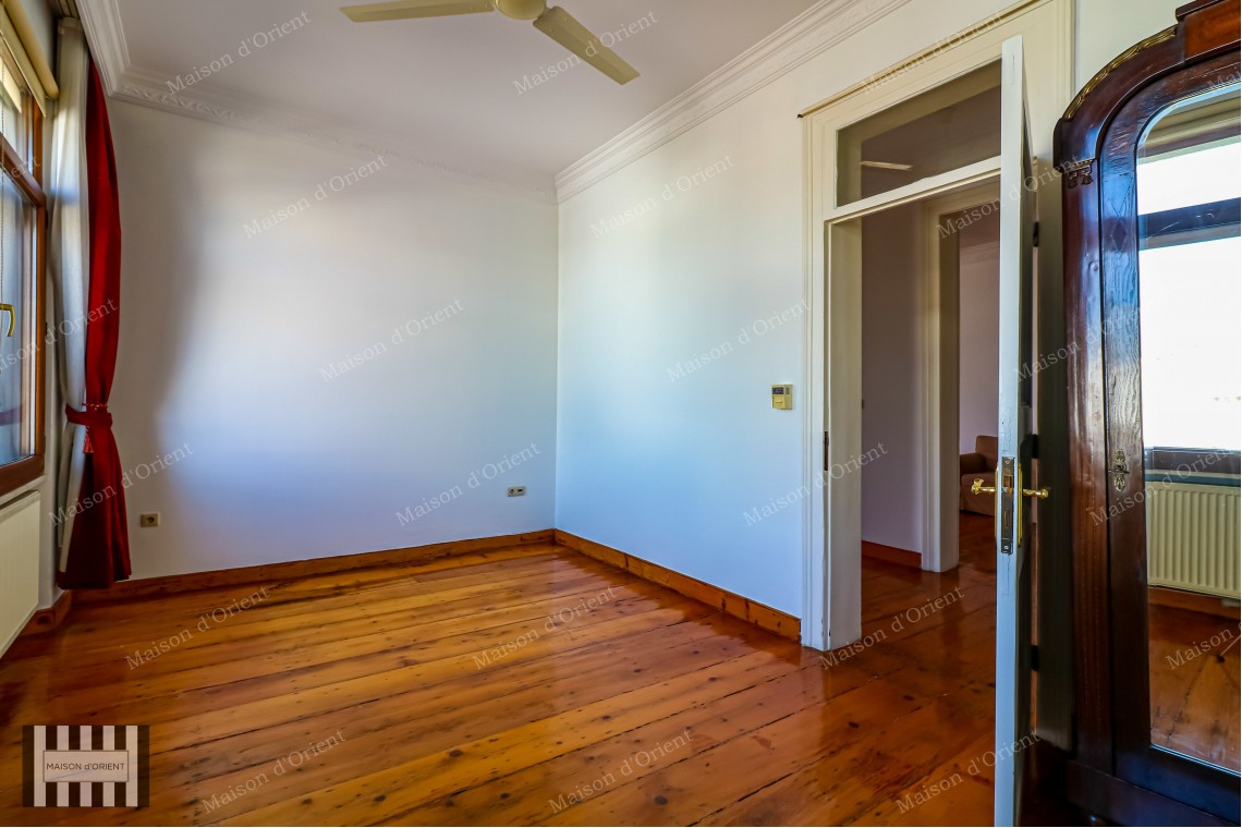 3+1 Aparment for Sale in Historical Pepo Building, Galata