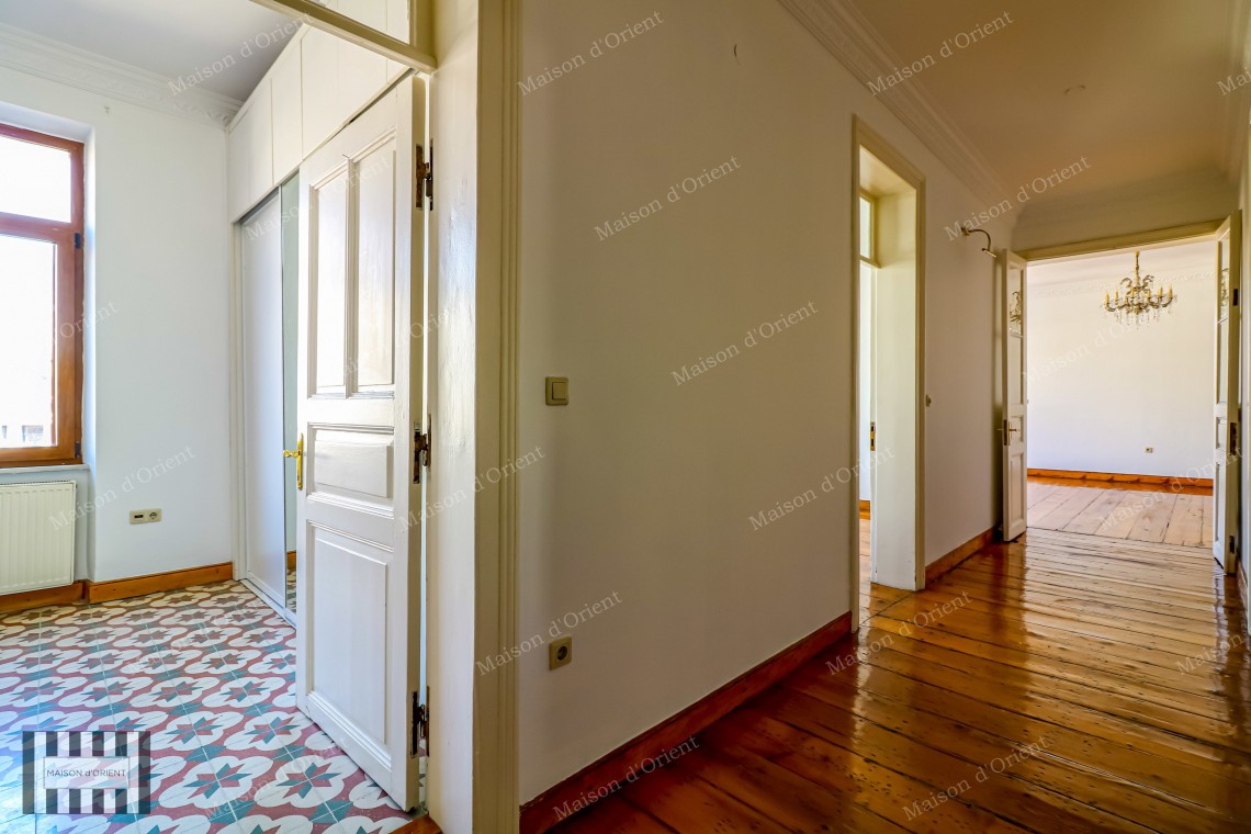 3+1 Aparment for Sale in Historical Pepo Building, Galata
