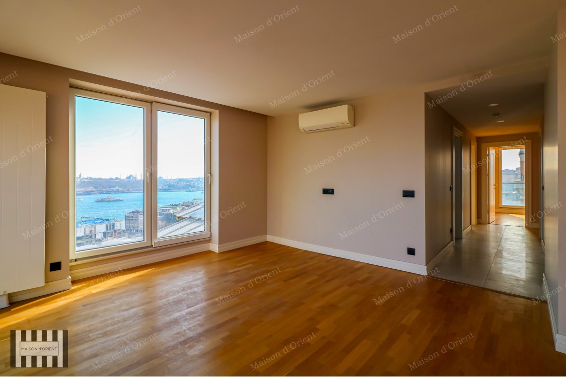 3+1 Aparment for Rent in New Building, Cihangir