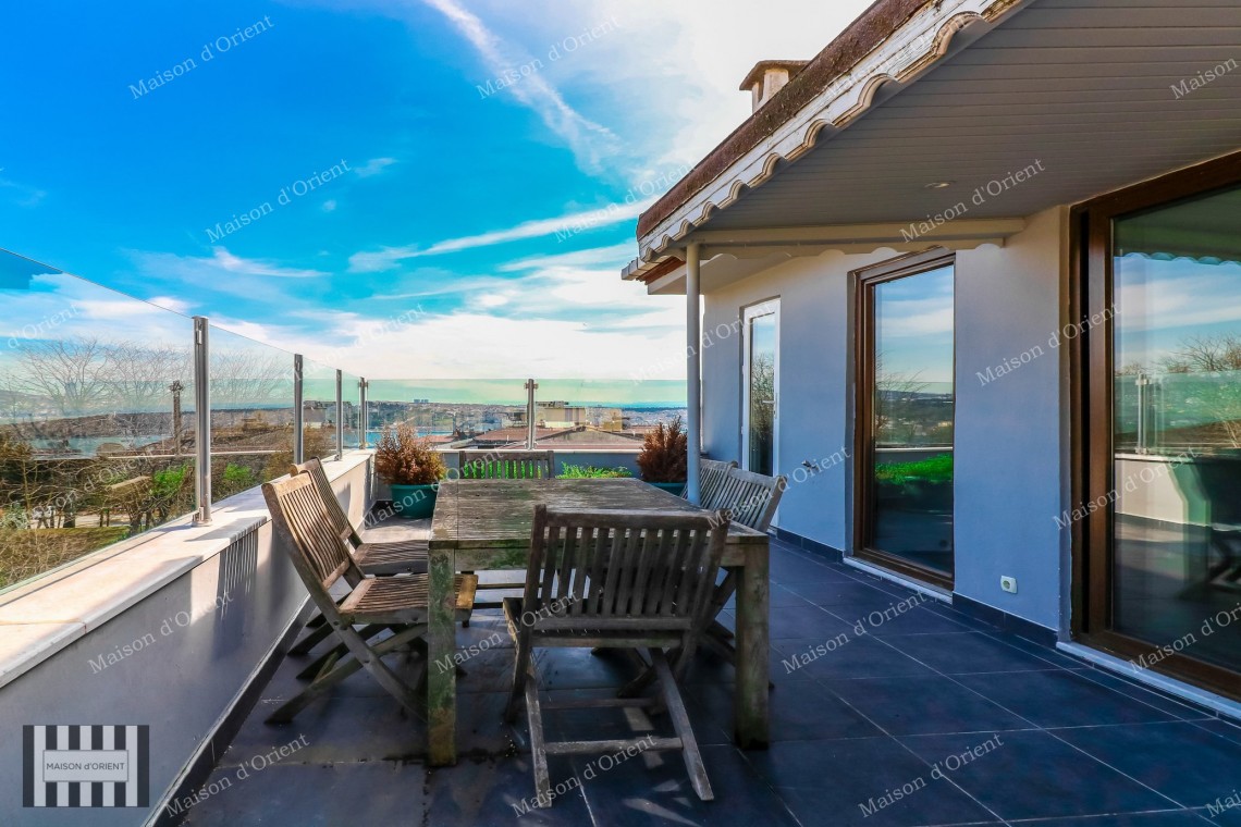 3+1 Duplex with View for Rent in Yildiz, Besiktas