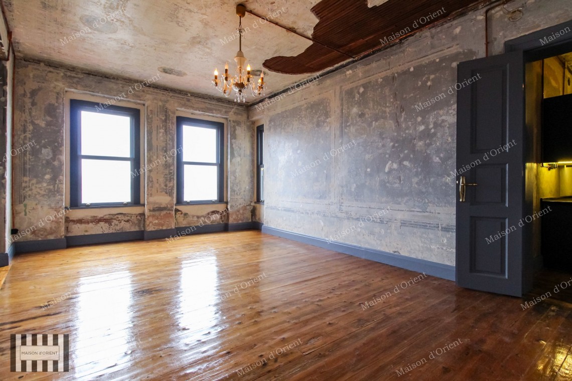 3+1 Flat in Historical Building for Rent in Galata
