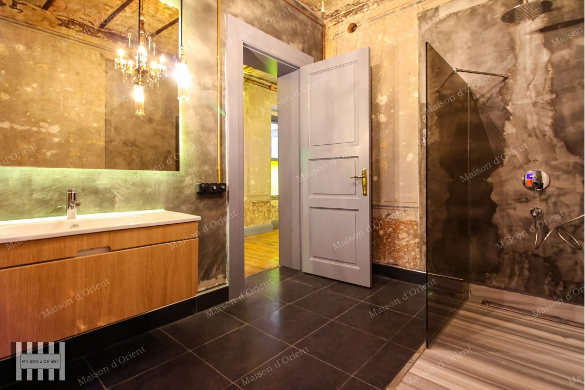 3+1 Flat in Historical Building for Rent in Galata