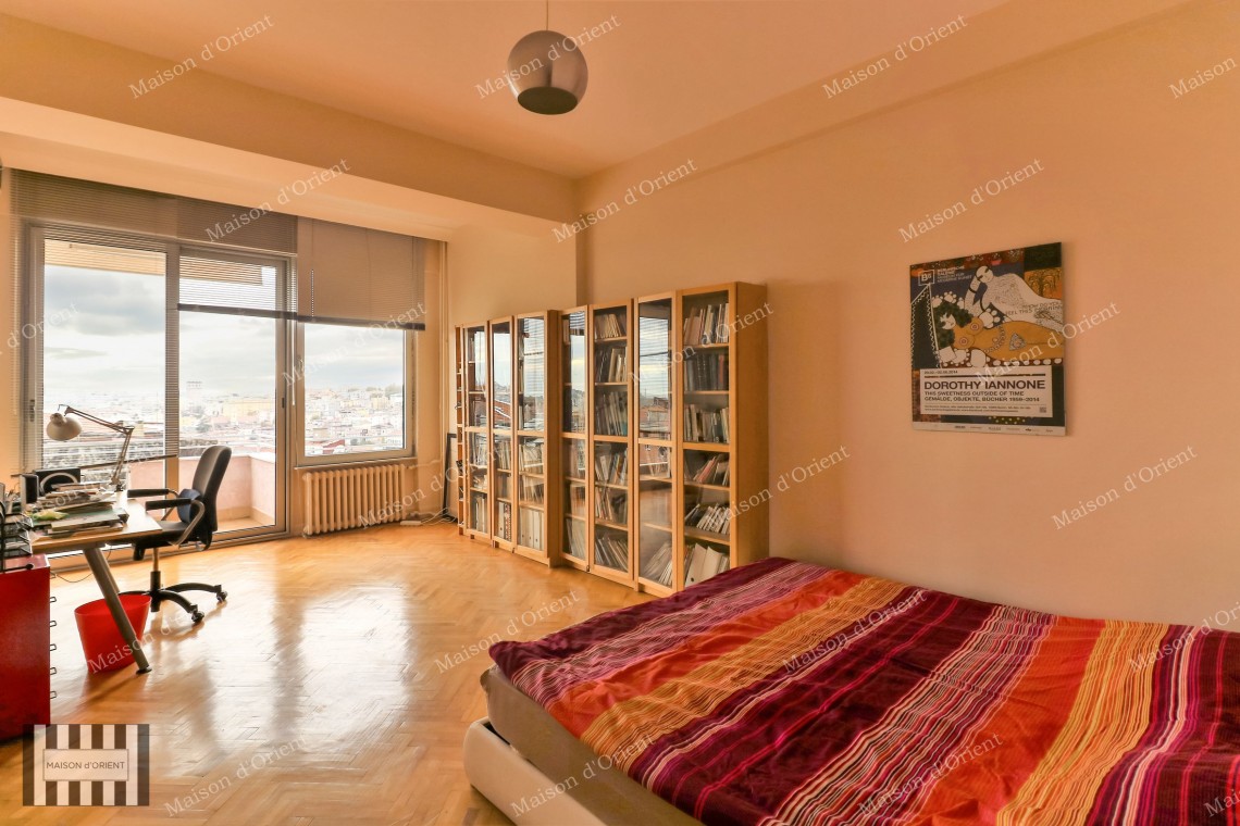 3+1 Furnished Flat with Sea View for Rent in Cihangir