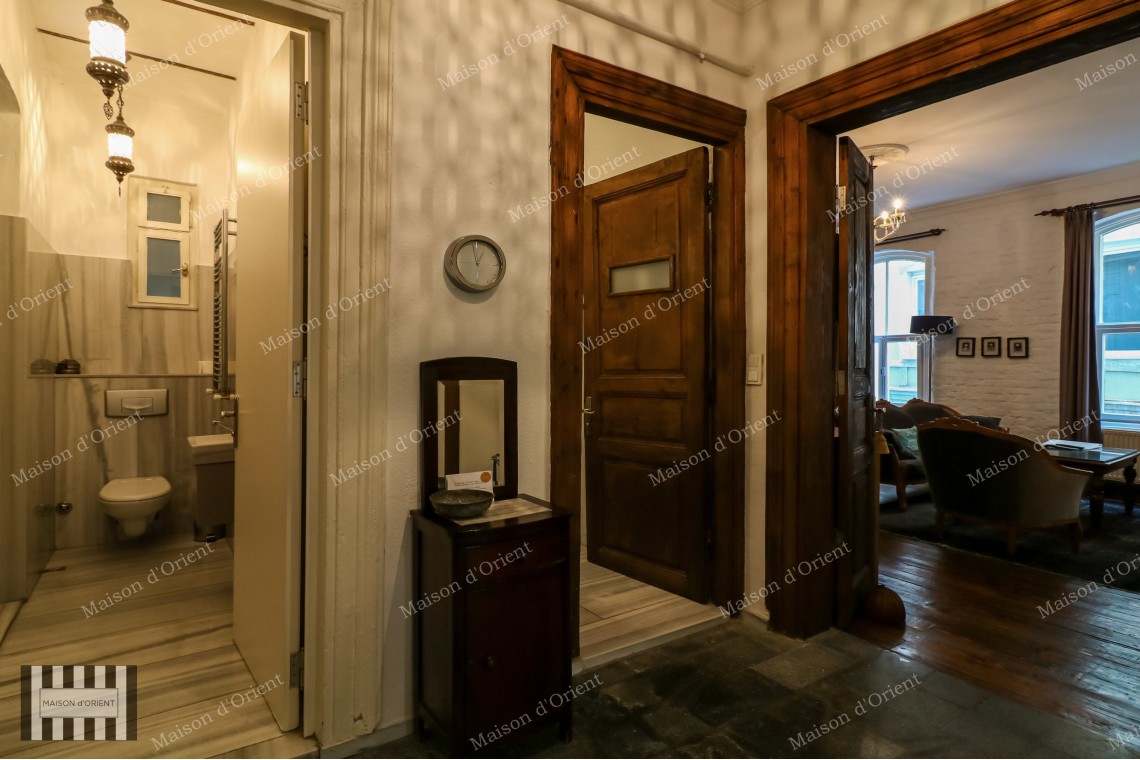 3+2 Flat for Rent in Historical Petraki Building, Galata