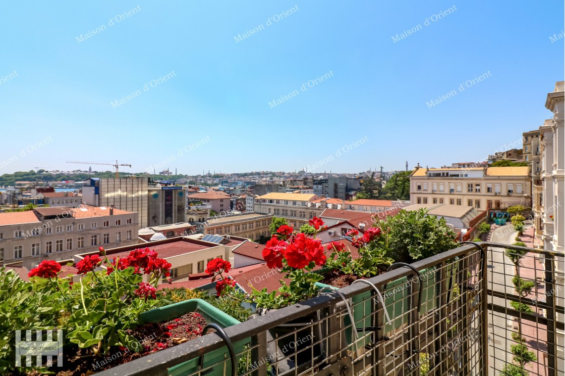 3+1 Flat for Rent in Galata, Papadopoulos Apartment