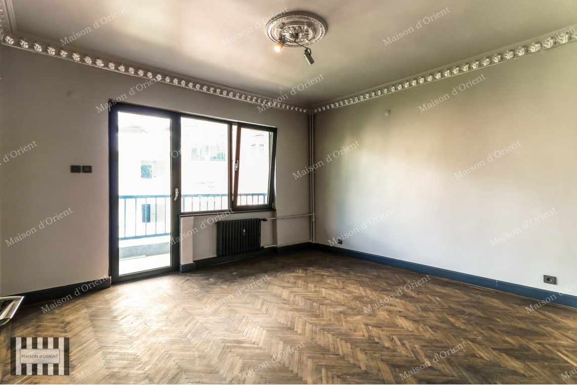 3+1 Historical Flat for Sale in Central Cihangir