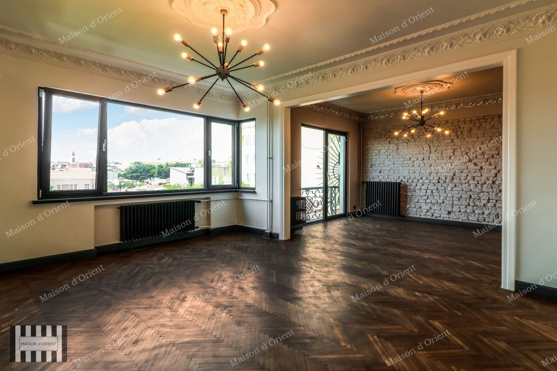 3+1 Historical Flat for Sale in Central Cihangir