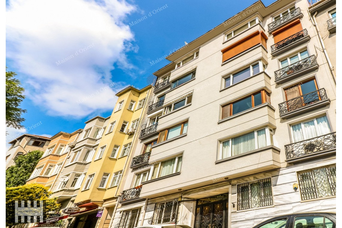 3+1 Historical Flat for Sale in Central Cihangir