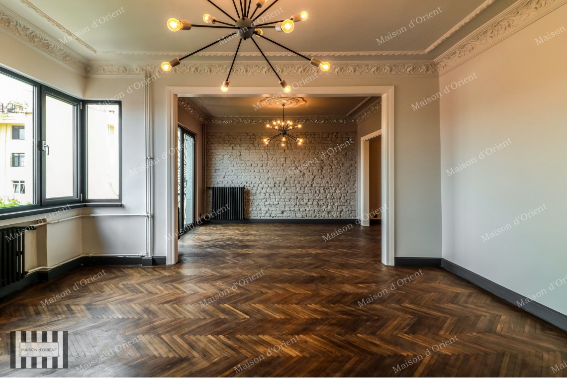 3+1 Historical Flat for Sale in Central Cihangir