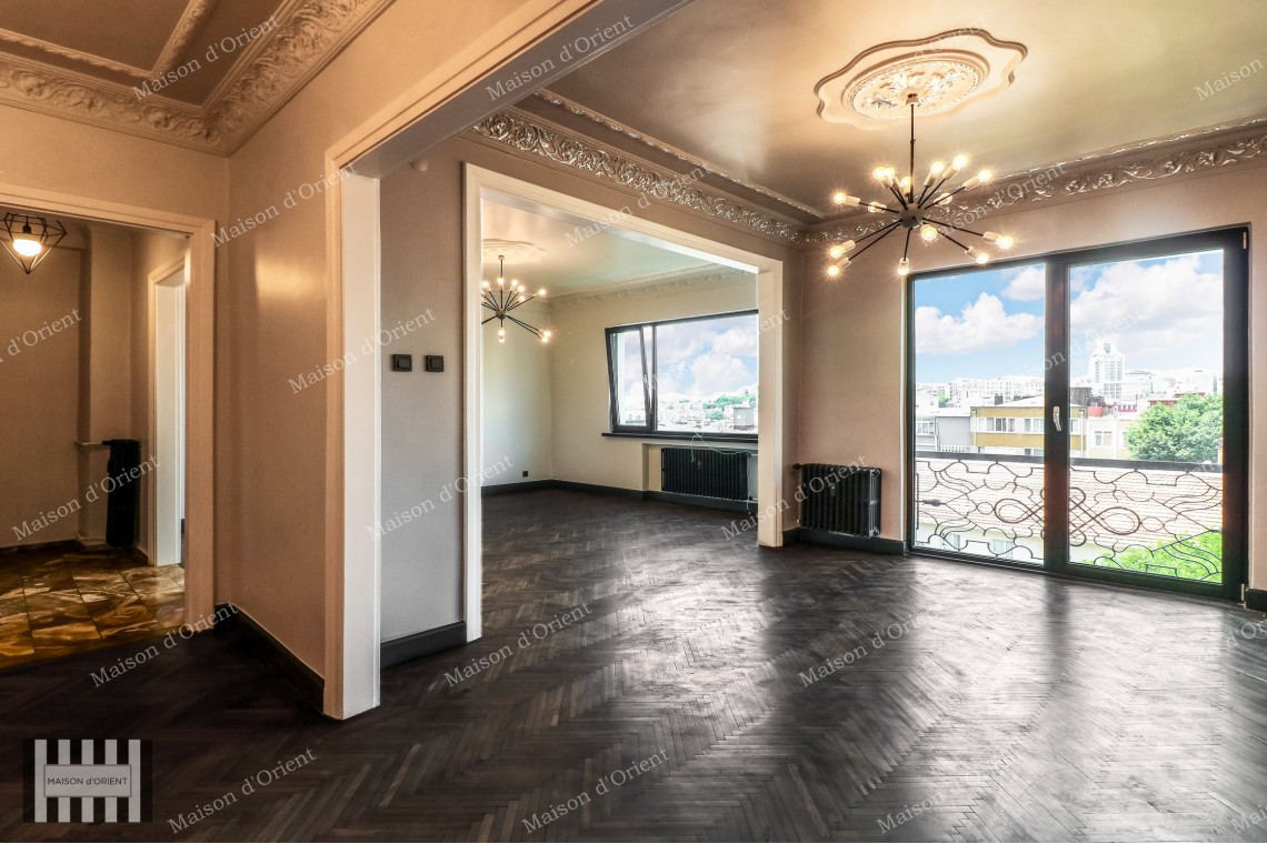 3+1 Historical Flat for Sale in Central Cihangir