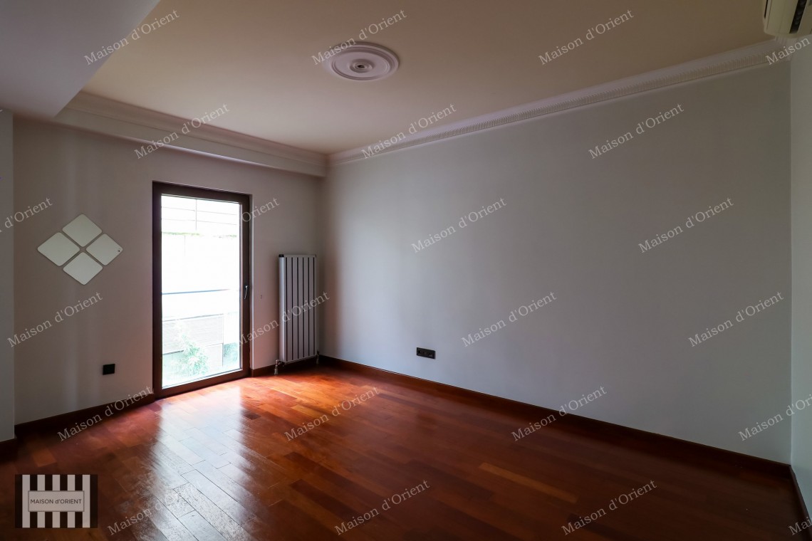 4+1 Flat with View for Rent in Cihangir Rıfat Bey Konakları