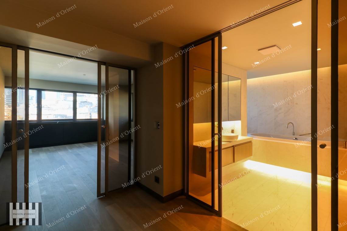 4+1 Residence with Panoramic City View for Sale in Nisantasi