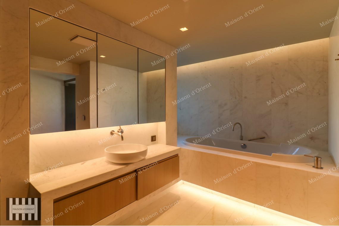 4+1 Residence with Panoramic City View for Sale in Nisantasi