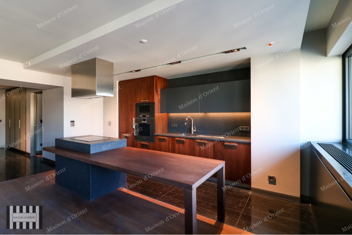 4+1 Residence with Panoramic City View for Sale in Nisantasi