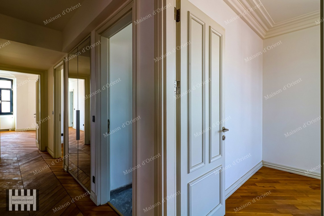 4+1 Duplex for Sale with Terrace and View in Tomtom Gardens