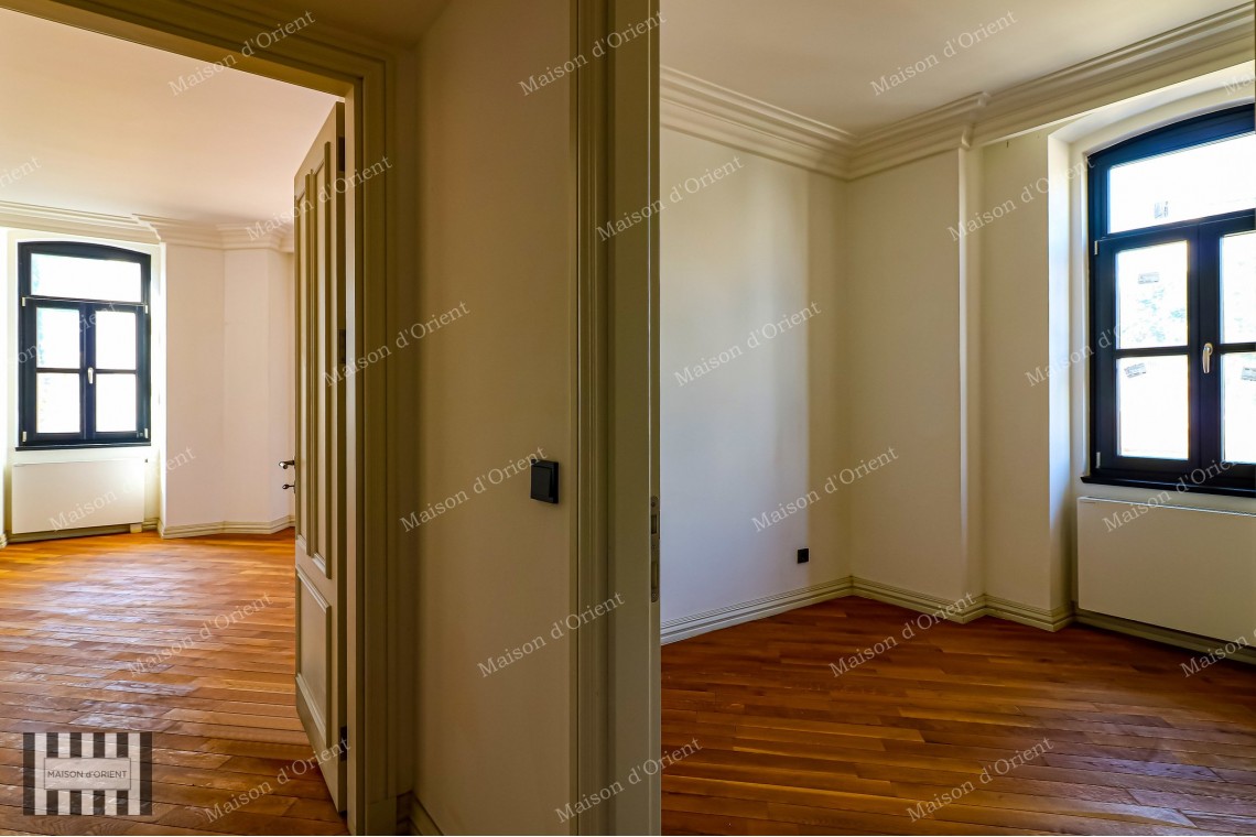 4+1 Duplex for Sale with Terrace and View in Tomtom Gardens