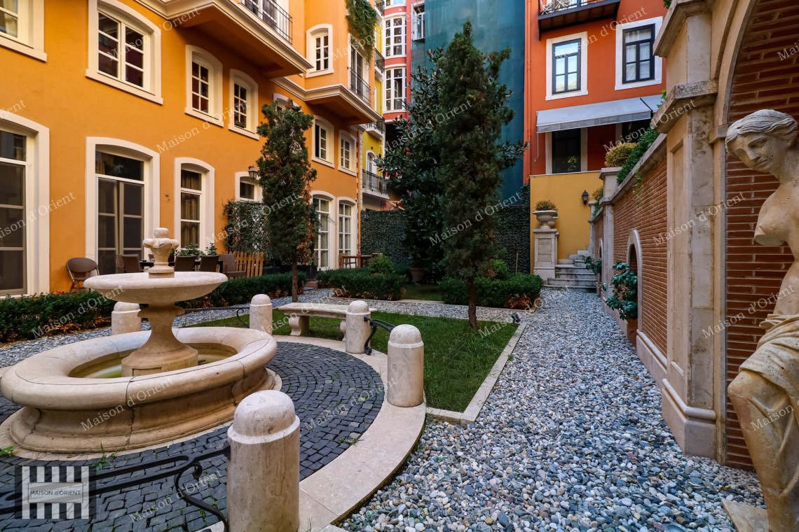 4+1 Duplex for Sale with Terrace and View in Tomtom Gardens