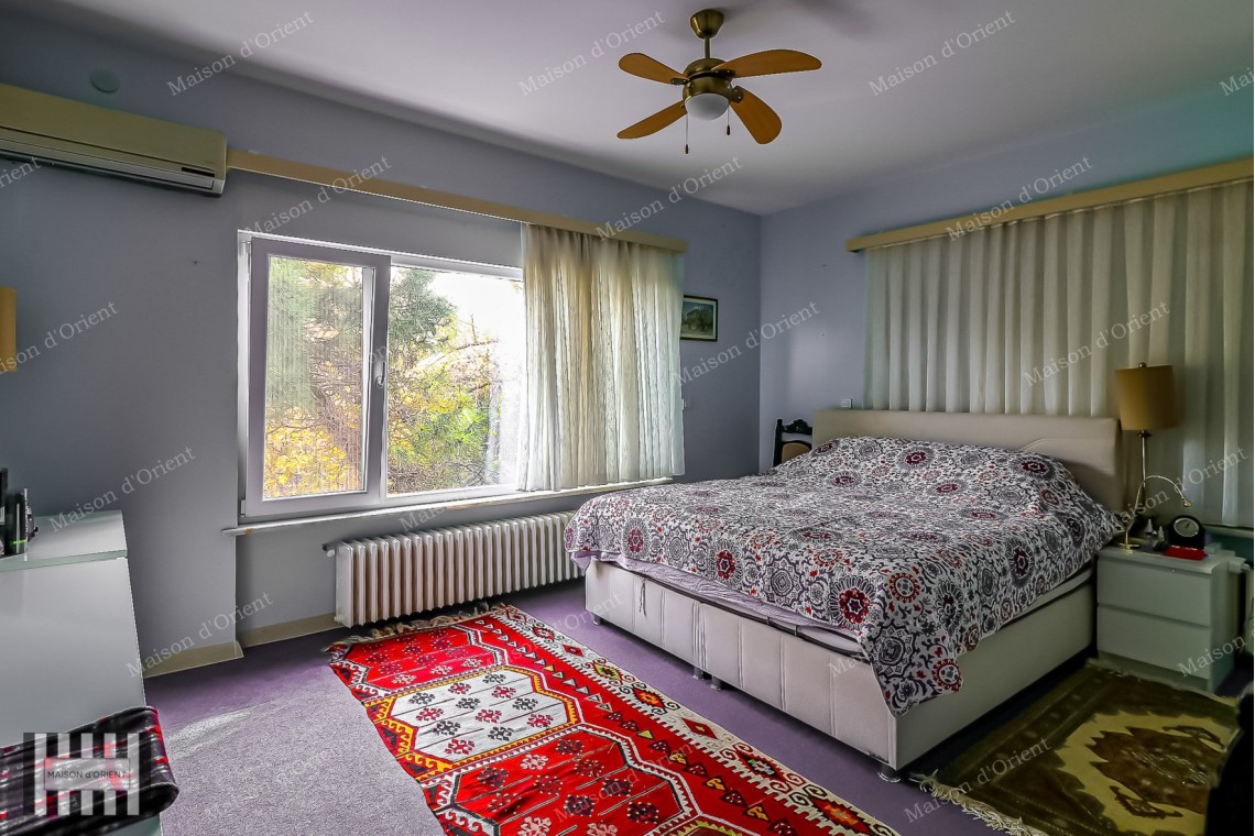 4+1 Flat for Rent with Panoramic Bosphorus View in Tarabya