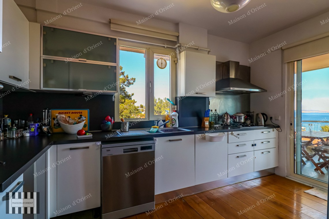 5+1 Duplex Flat for Sale with Terrace and Sea View in Büyükada