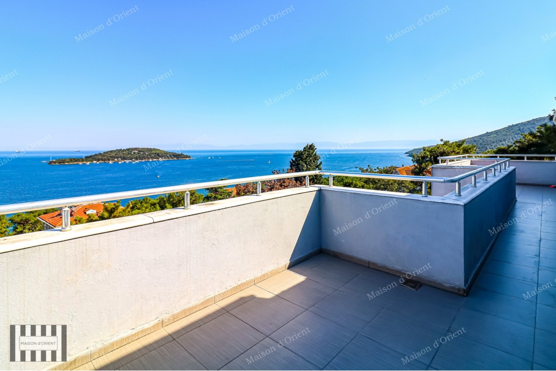 5+1 Duplex Flat for Sale with Terrace and Sea View in Büyükada