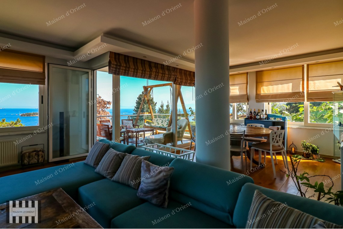 5+1 Duplex Flat for Sale with Terrace and Sea View in Büyükada