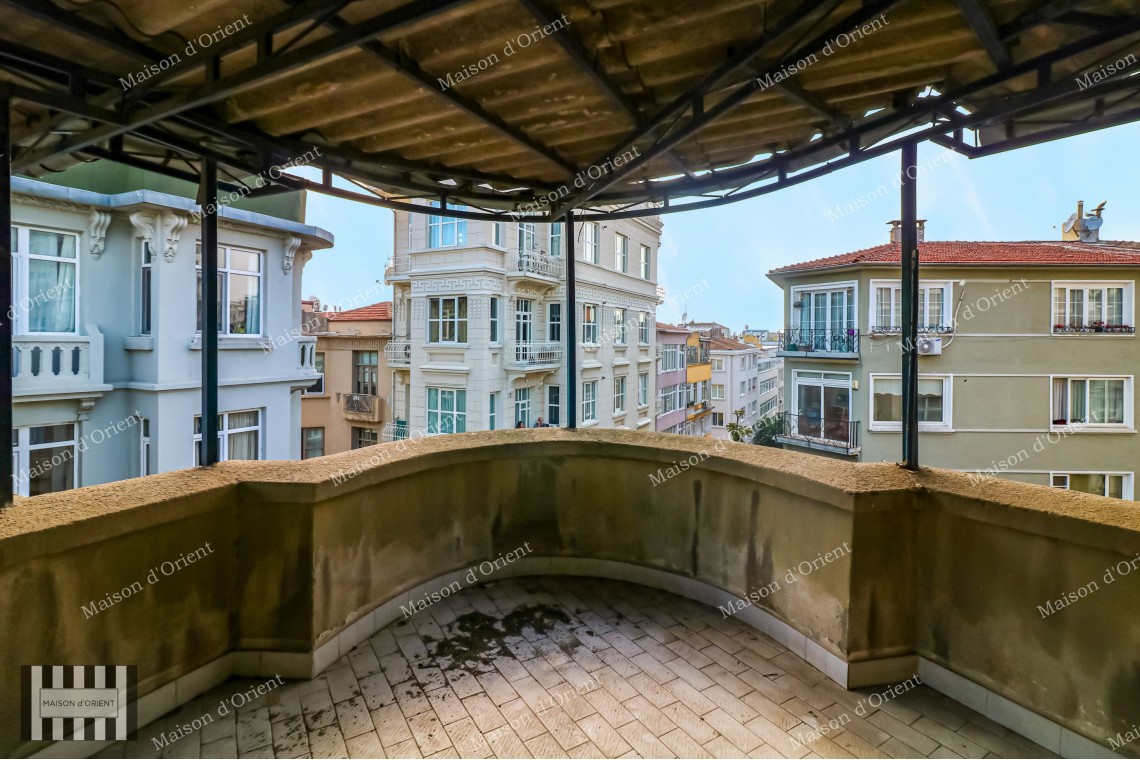 6 Storeys Historical Building for Sale in Central Cihangir