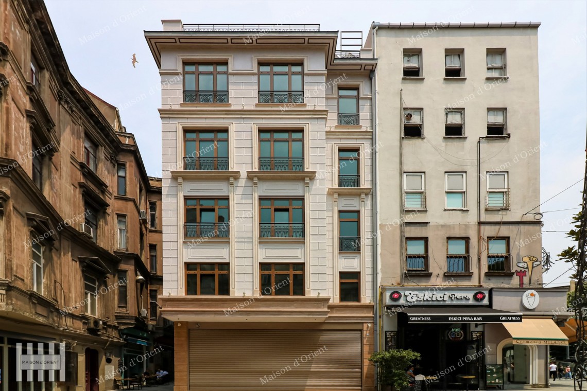900sqm 5-Storeys Rental Building in Historical Tunel Square