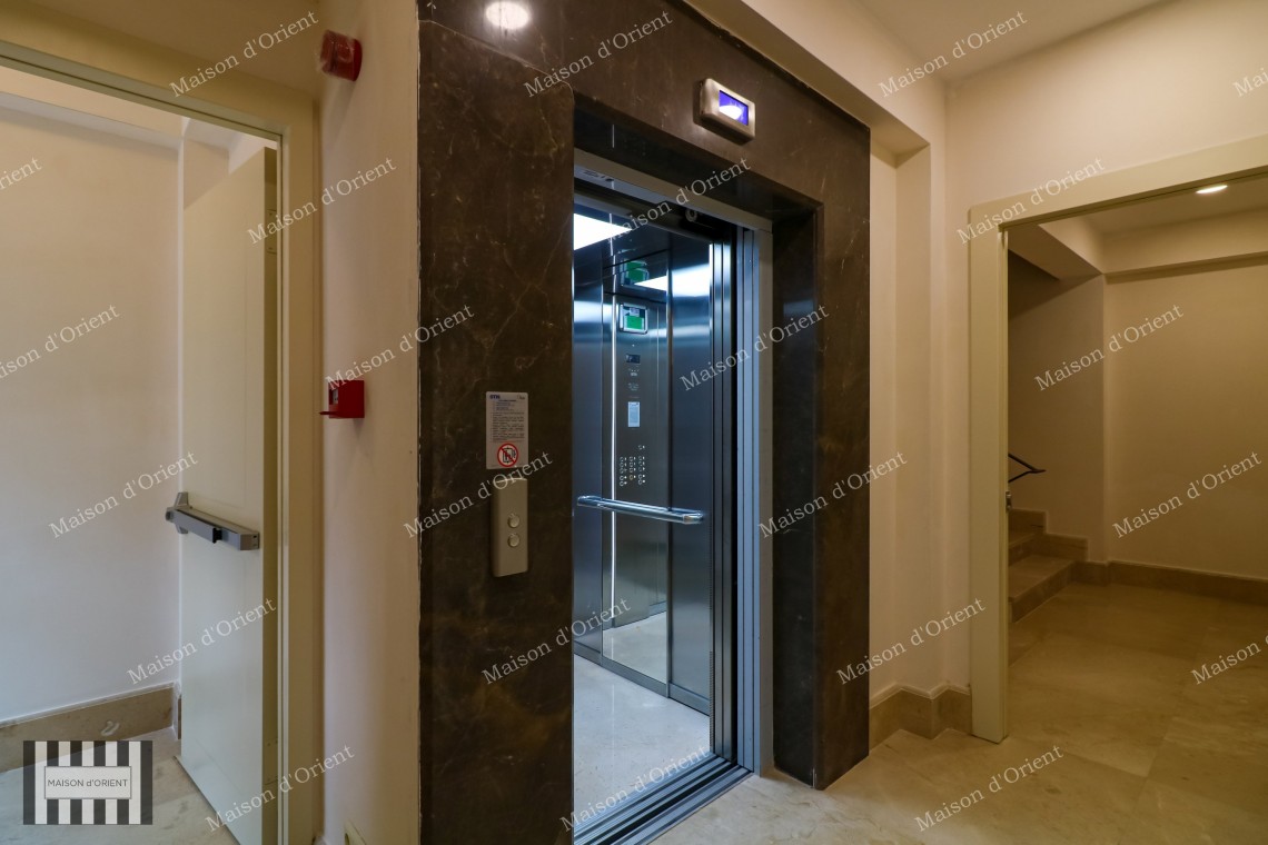 900sqm 5-Storeys Rental Building in Historical Tunel Square