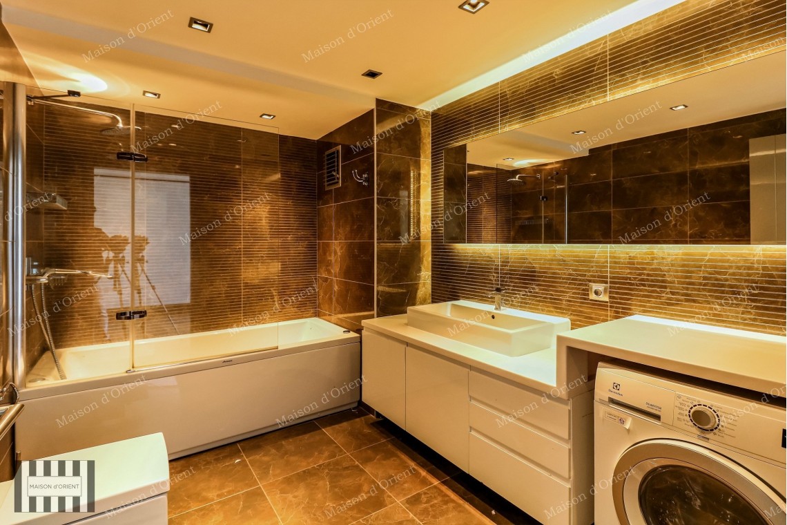 3+1 Flat with Bosphorus View for Rent in Cihangir