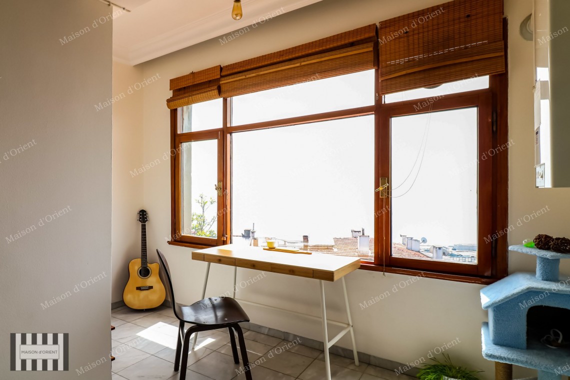 3+1 Rental Flat with Balcony and Bosphorus View in Cihangir